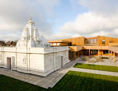 2010 – Britain’s first state-funded Hindu School opens